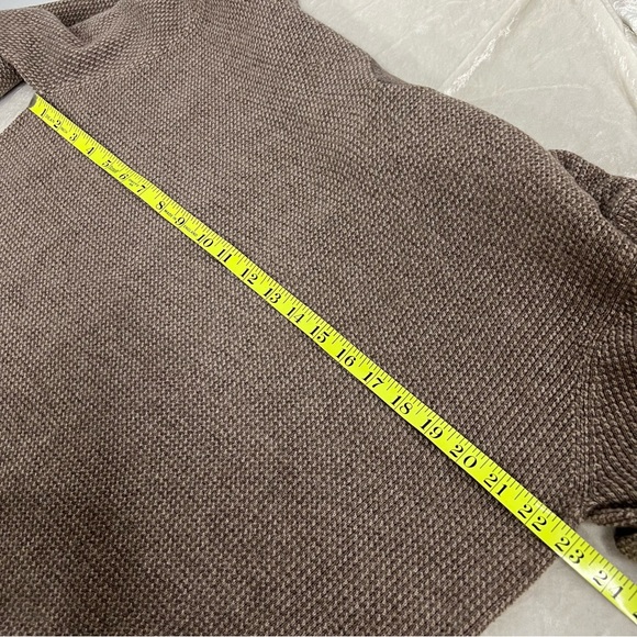 Raffi Men's L/52 wool Cashmere textured coffee V-Neck Sweater NWT - Picture 10 of 13